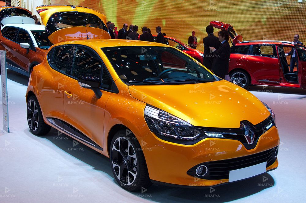 Замена расширительного бачка Renault Clio